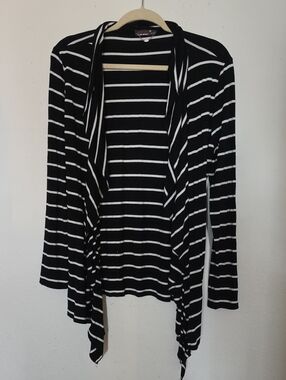 Striped Open-Front Women’s Cardigan - Black & White